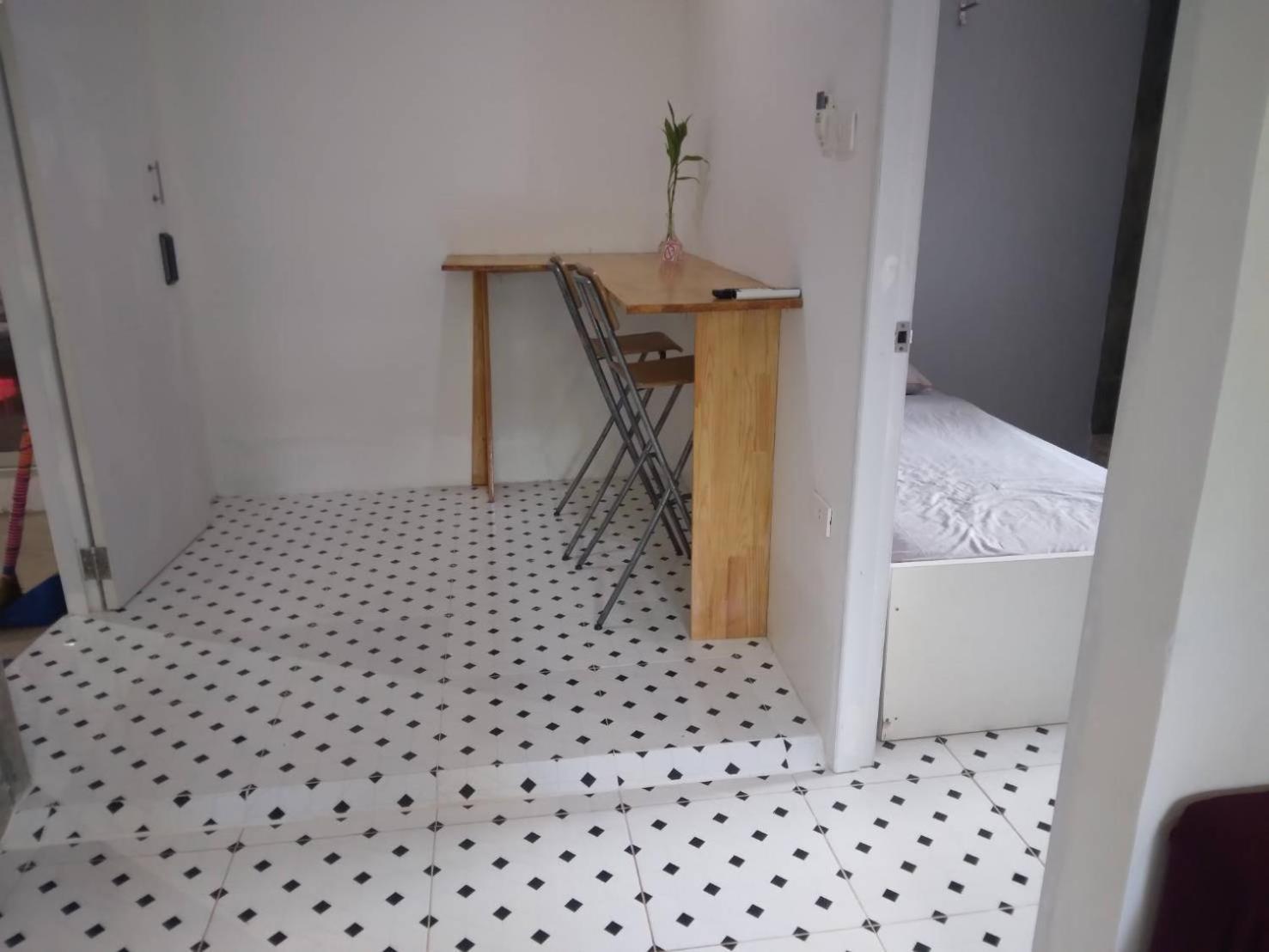 Entropy Hotell
